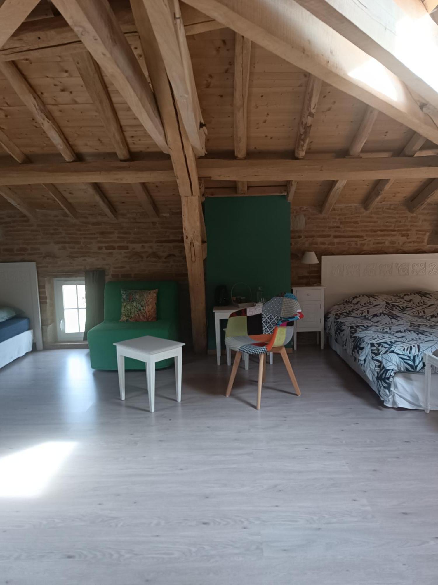 Le Jardin Des Cedres Hotel Lavaur  Room photo