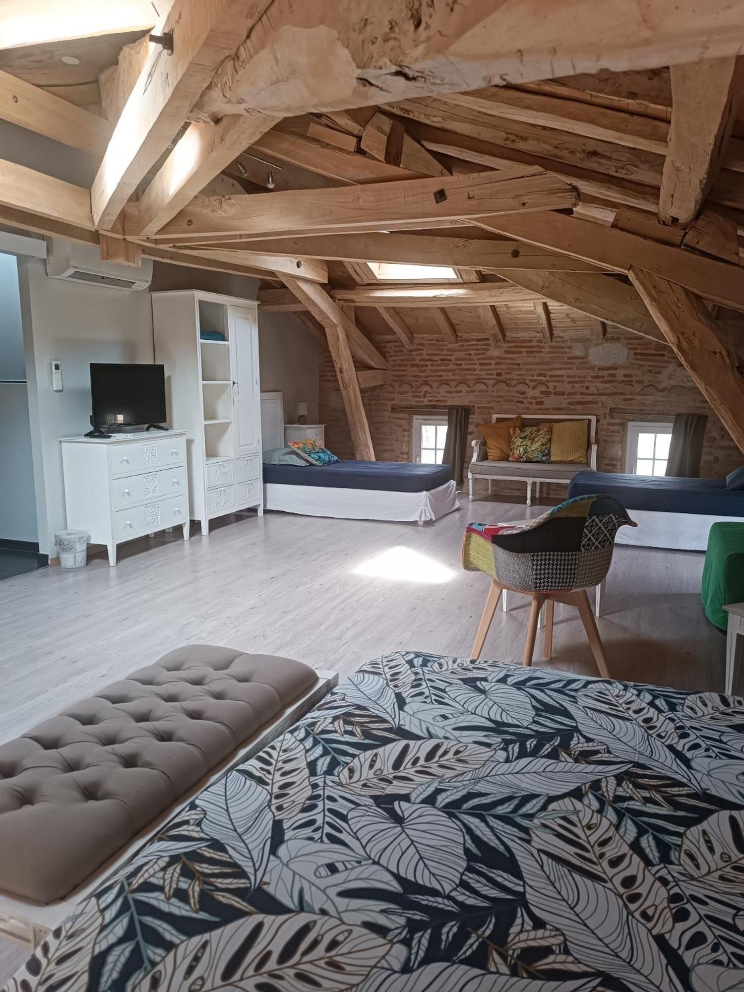 Le Jardin Des Cedres Hotel Lavaur  Room photo